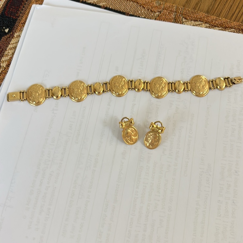 14k solid Gold Coin Bracelet and Earring Set 1solid gold 7 1/2inches long